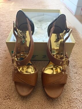 Michael Kors Brown Leather T-Strap Platform Heels with Gold Accents